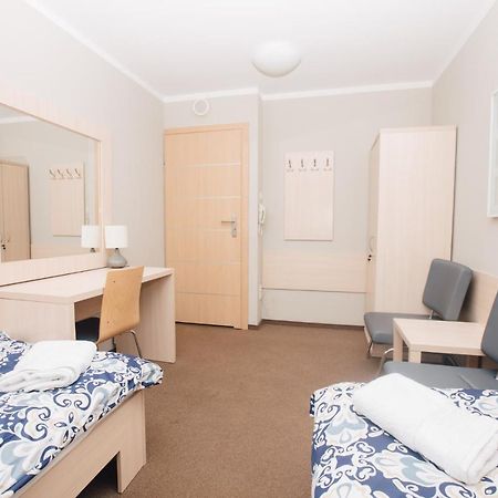 Strumyk Hostel Krakau Buitenkant foto