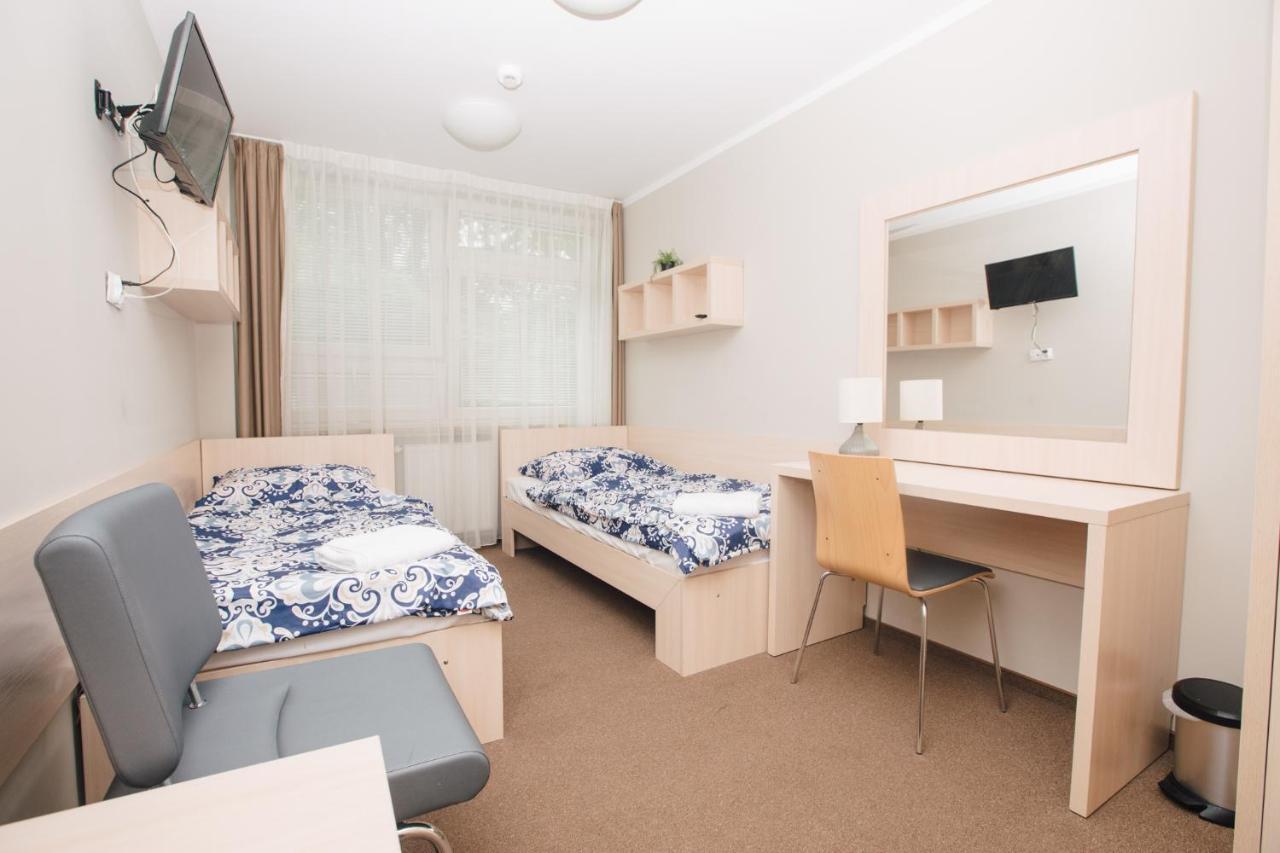 Strumyk Hostel Krakau Buitenkant foto