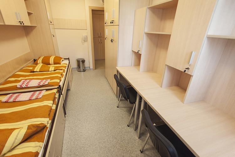 Strumyk Hostel Krakau Buitenkant foto