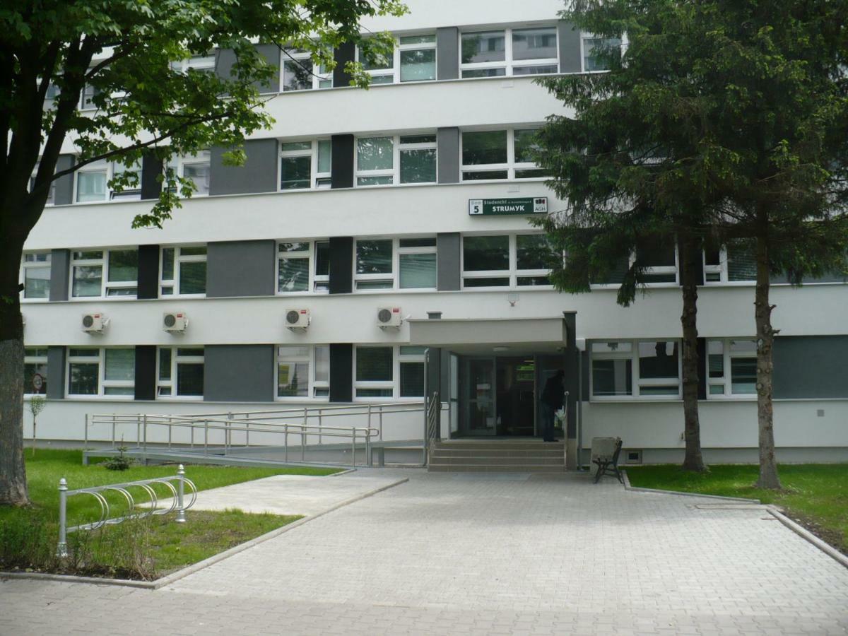 Strumyk Hostel Krakau Buitenkant foto